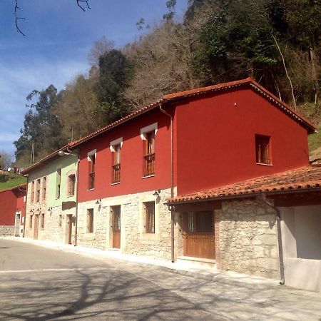 La Casuca Del Esbardu Hotel Vilde Bagian luar foto