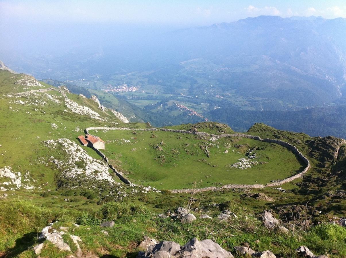 La Casuca Del Esbardu Hotel Vilde Bagian luar foto