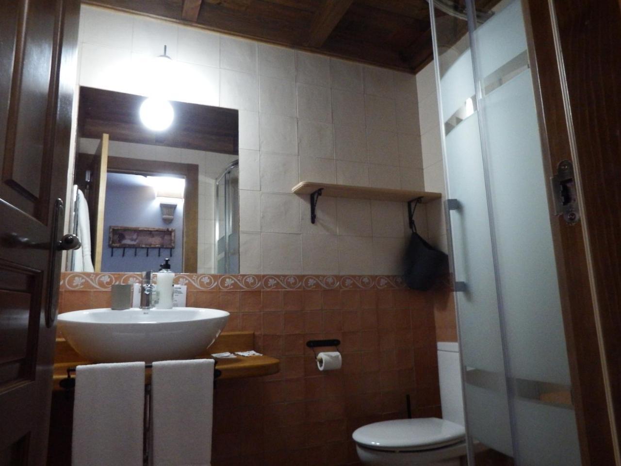 La Casuca Del Esbardu Hotel Vilde Bagian luar foto